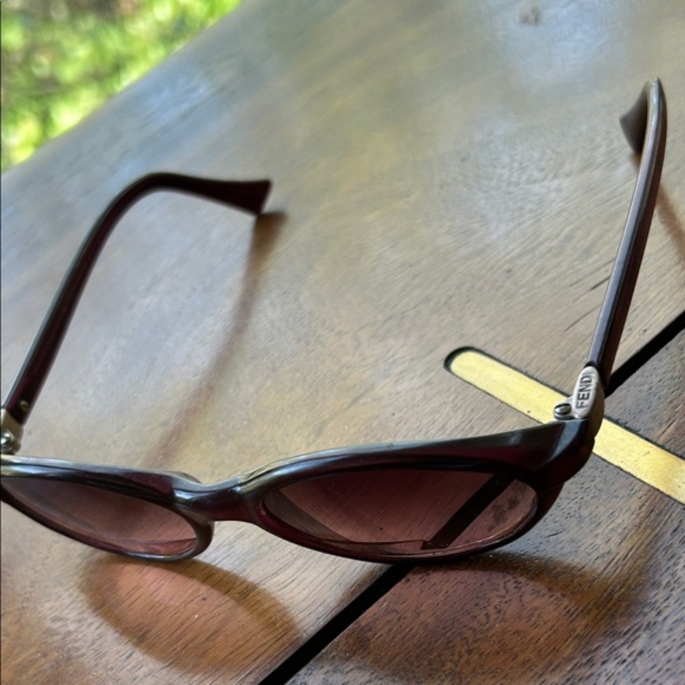 Fendi Vintage Women's Dark Brown Oval reading glasses with Gradient Lenses !!